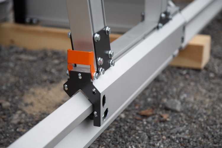 B701_RAIL_1.jpg