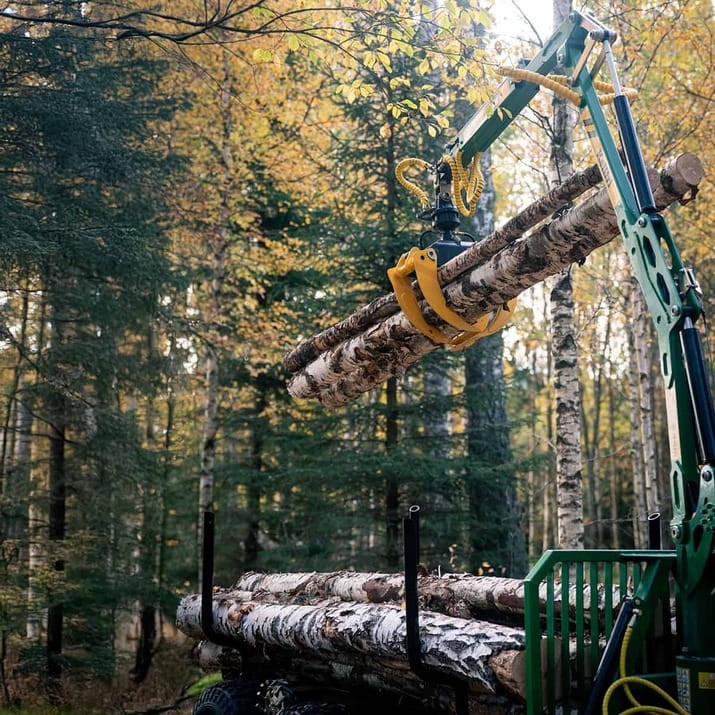 21-SV20.700E Skogsvagn ATV FT42DFR-2T 04.jpeg
