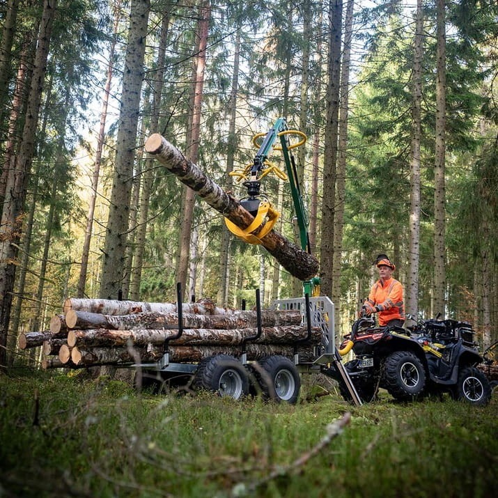 21-SV30.1 Skogsvagn ATV SV30 01.jpeg