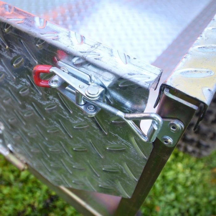 23-tv06pro_1600x_3.jpg