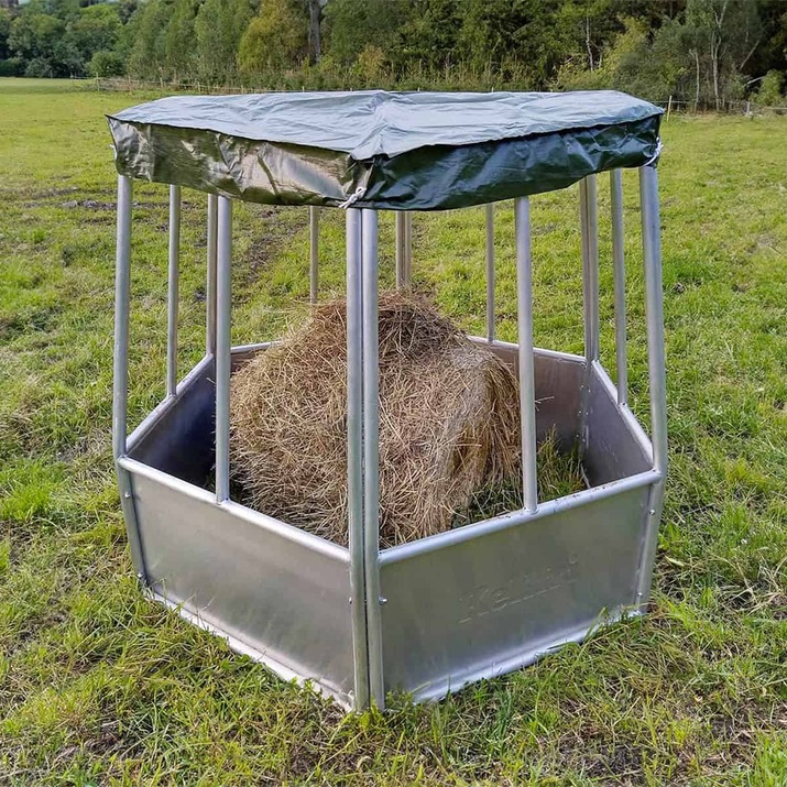 Paśnik dla bydła, sześciokątny z zadaszeniem, 12 stanowisk.jpeg